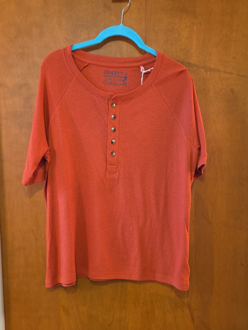 New With Tagd Faherty Short-Sleeve Henley Shirt M